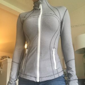 Lululemon jacket EUC